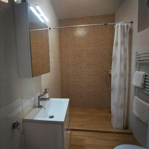 Kis Haz Apartman Szigetvár Exterior foto