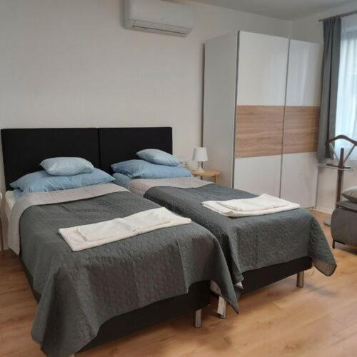 Kis Haz Apartman Szigetvár Exterior foto